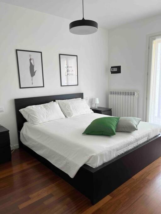 Luminoso Trilocale Affori Centro Apartment Milan Luaran gambar