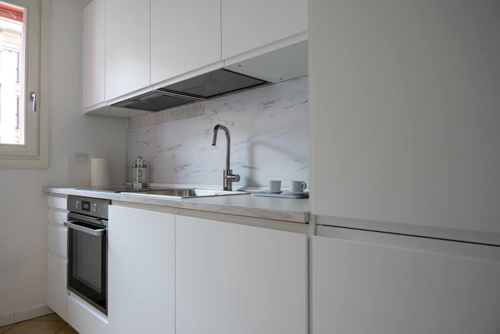 Luminoso Trilocale Affori Centro Apartment Milan Luaran gambar