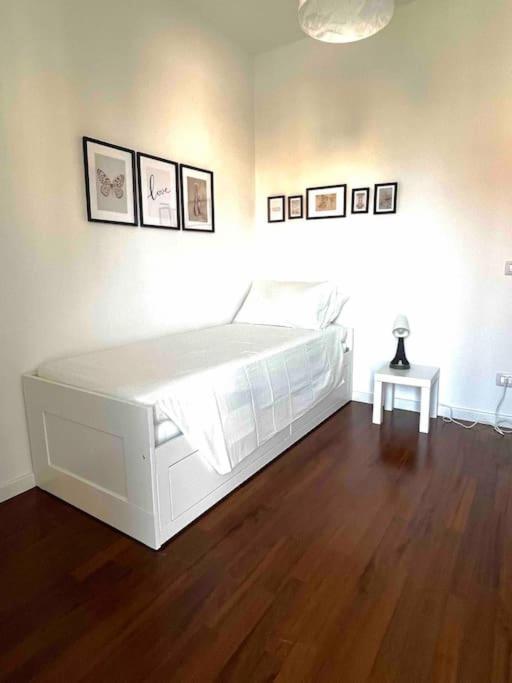 Luminoso Trilocale Affori Centro Apartment Milan Luaran gambar