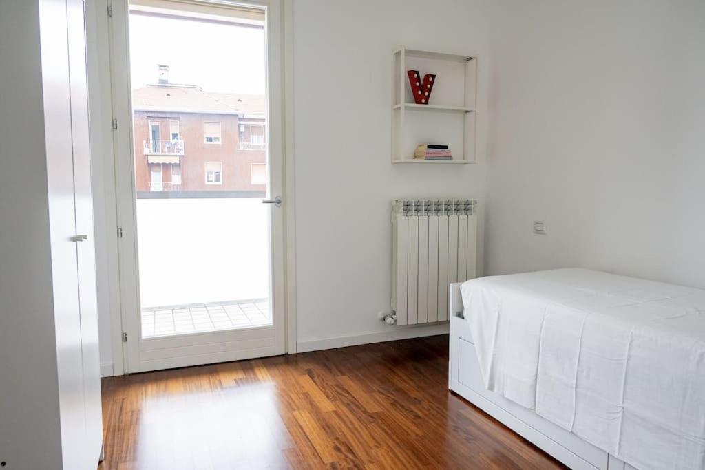 Luminoso Trilocale Affori Centro Apartment Milan Luaran gambar